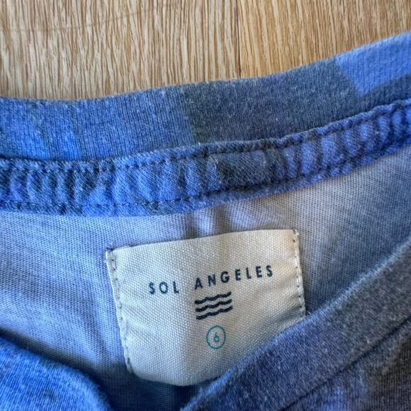 Sol Angeles T-Shirt - Size 6 - Picture 2 of 6